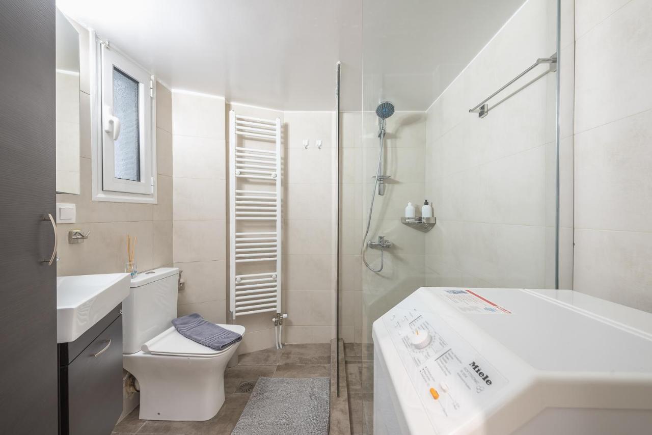 Stylish 2Bdr Apt By Acropolis Athens Luaran gambar
